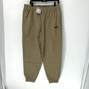 Puma NWT Men's ESS Chino jogger Tan Pants size XL